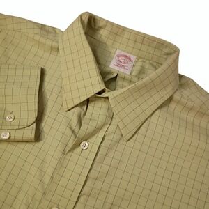 Brooks Brothers Shirt Mens XL 17-2/3 Green Check Traditional Fit Non Iron Cotton